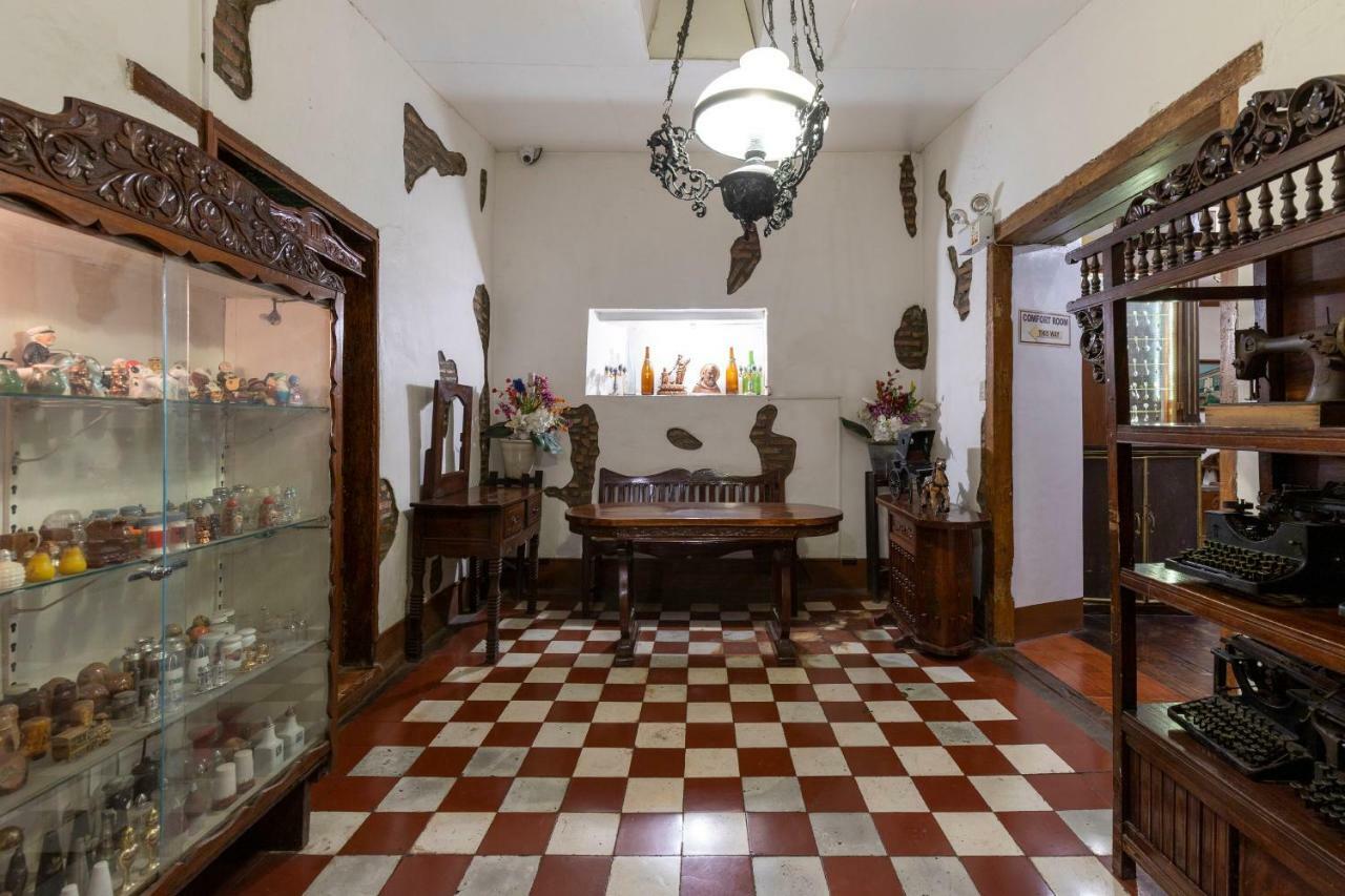 Zen Rooms Grandpa'S Inn Vigan City Exterior foto